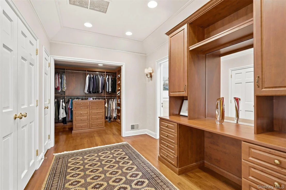 Photo of 16 Hampton Road