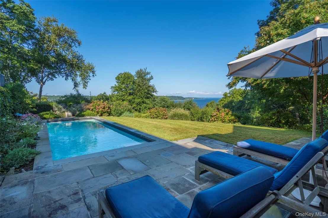 Photo of 116 White Hill Road