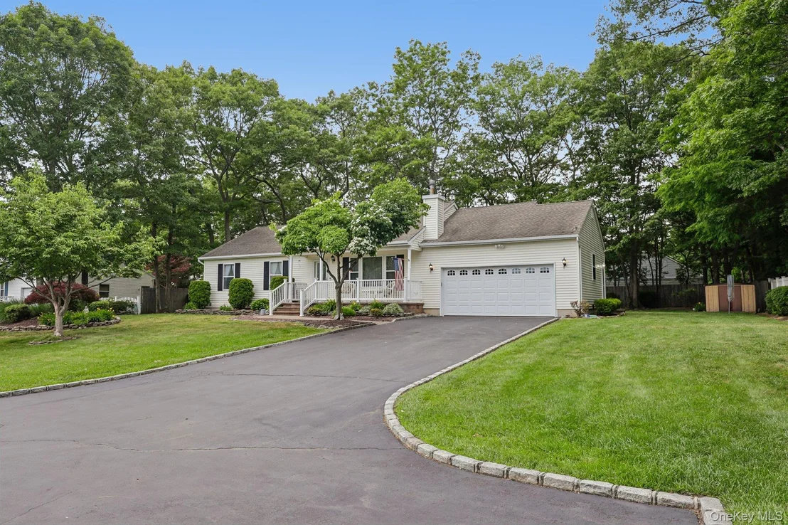 Photo of 42 Apex Drive