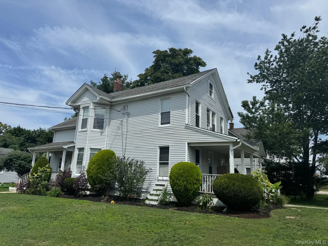 Photo of 172 N Ocean Avenue