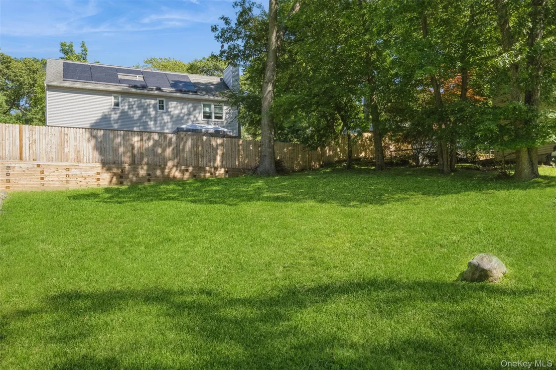 Photo of 25 Tamarack Road