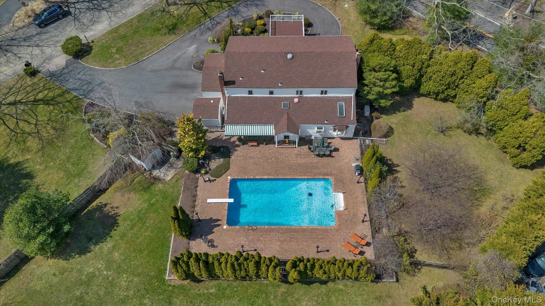 Photo of 1 Somner Drive