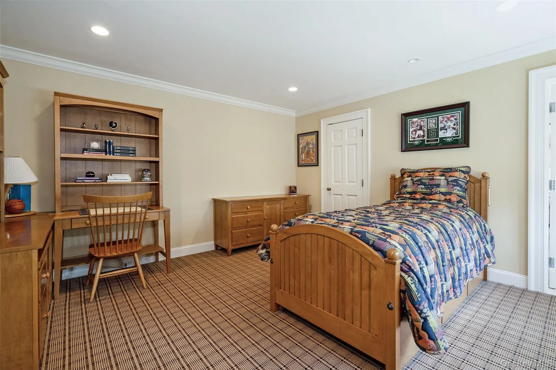 Photo of 8 Cooper Road