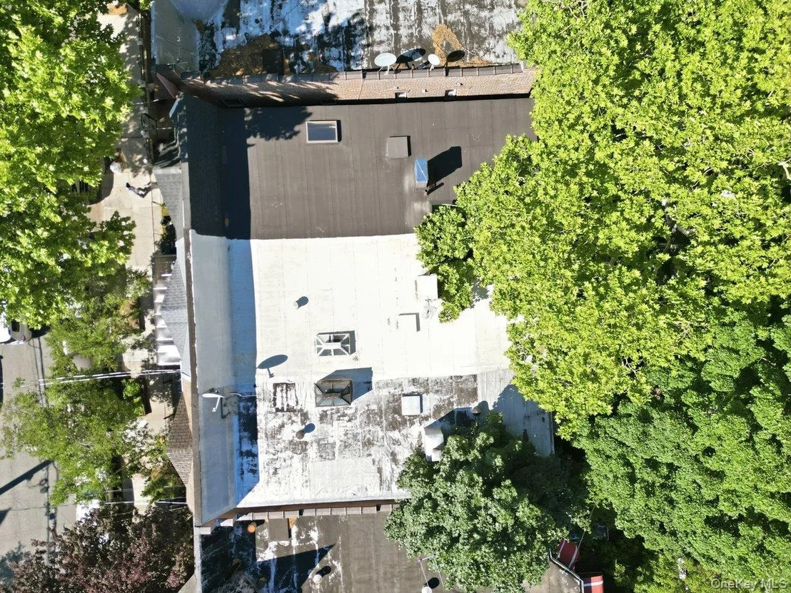 Photo of 1328 Teller Avenue