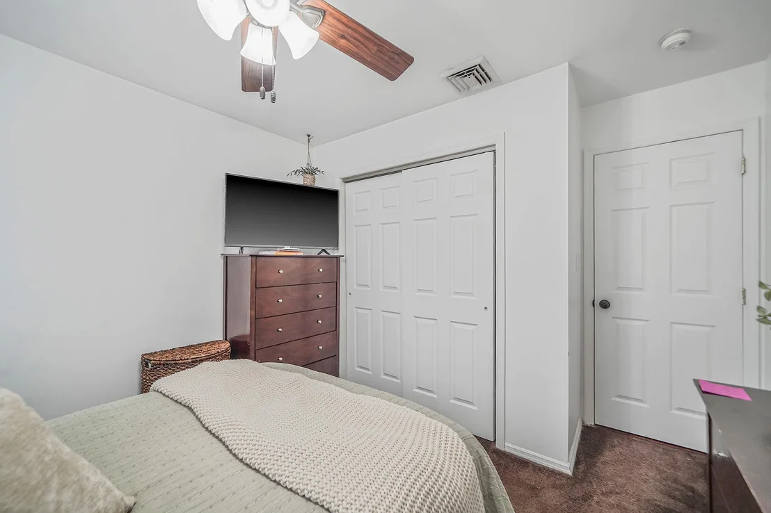 Photo of 4 Ferndale Boulevard