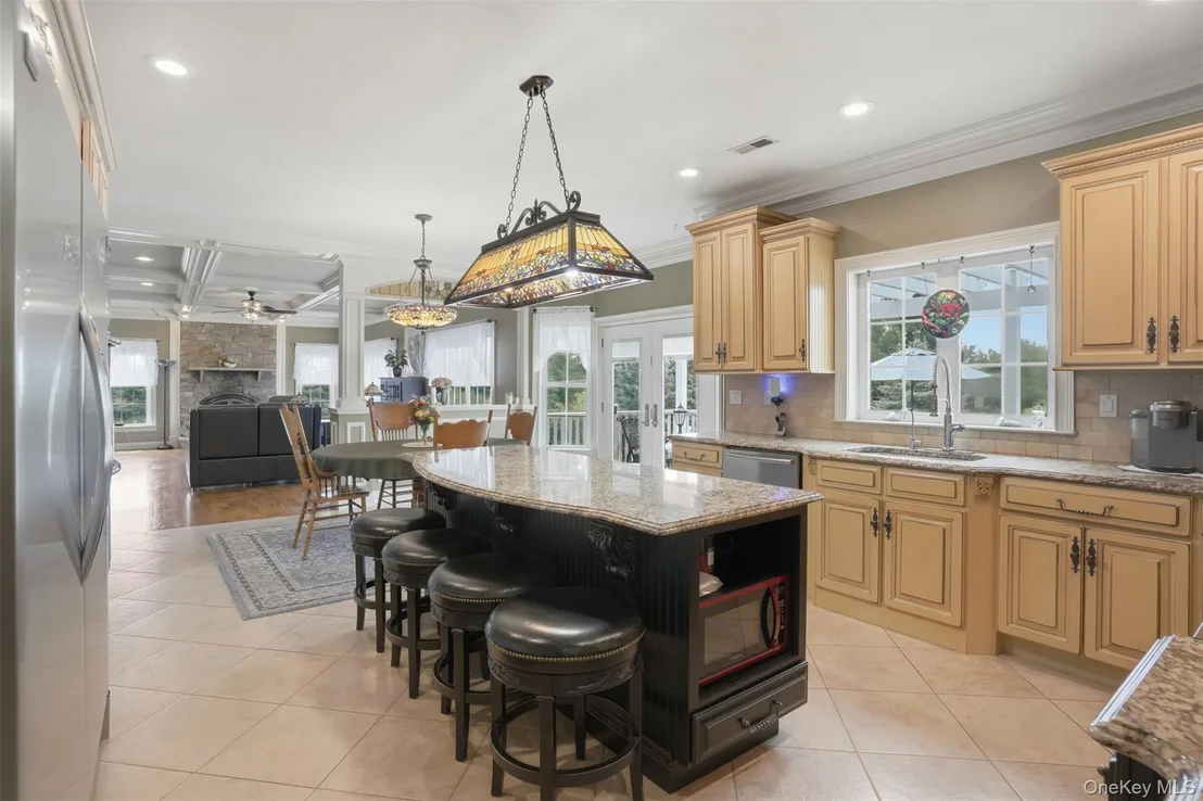 Photo of 161 Bergen Circle