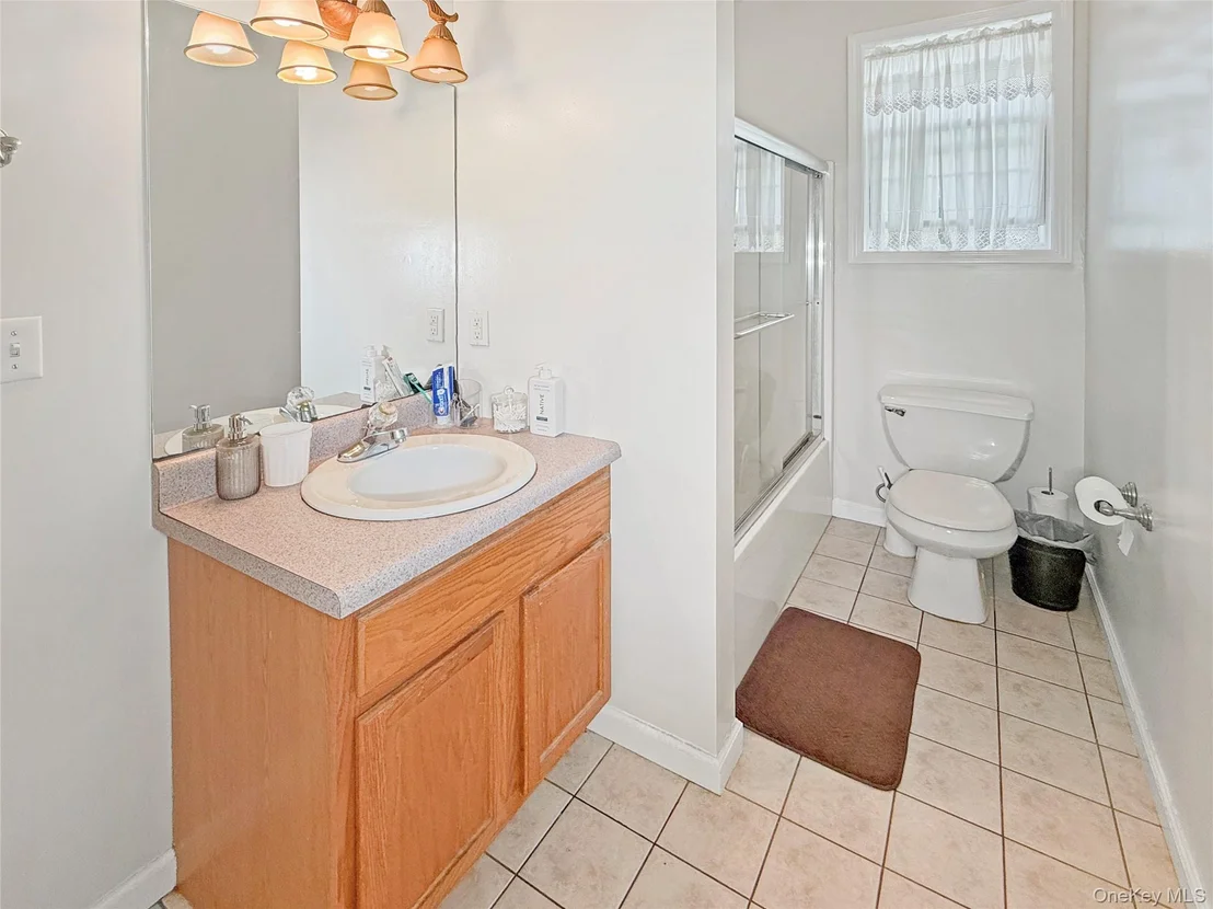 Photo of 43 Regency Drive