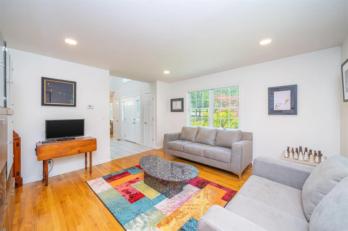 Photo of 10 Wyche Way