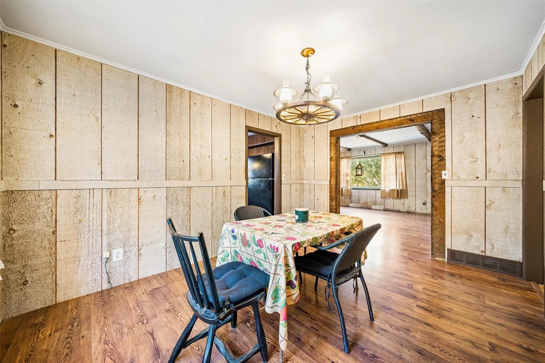 Photo of 144 Lakes Road