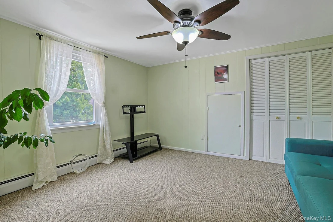 Photo of 157 Whitman Road