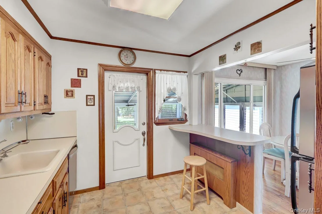 Photo of 955 Cedar Court