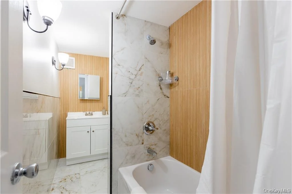 Photo of 208 Glenmere Road
