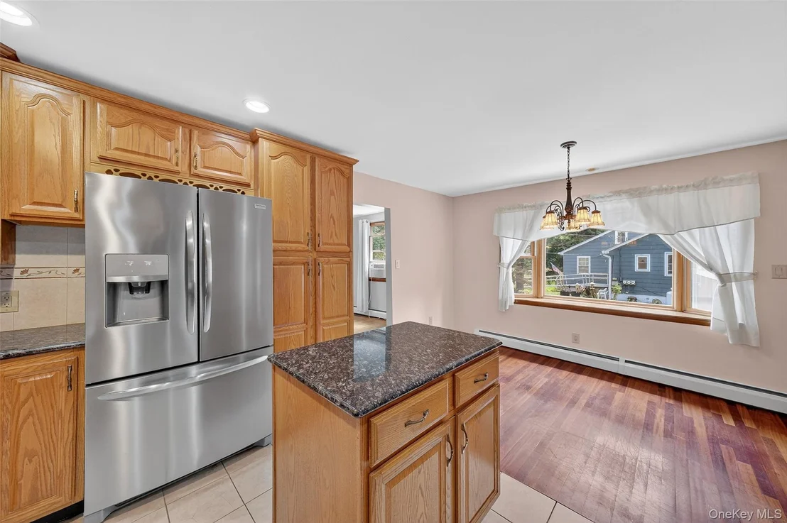 Photo of 125 Putnam Drive