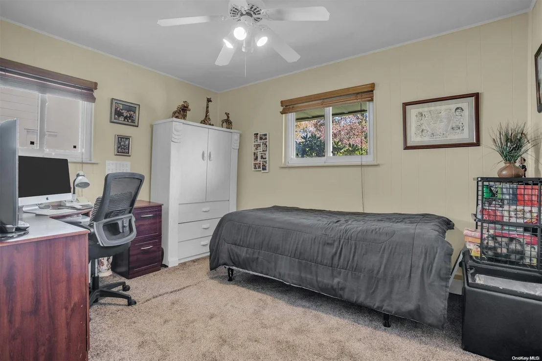Photo of 24 W Lane Drive