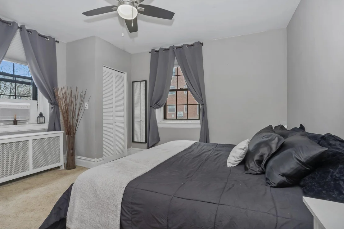 Photo of Unit 1D at 808 Bronx River