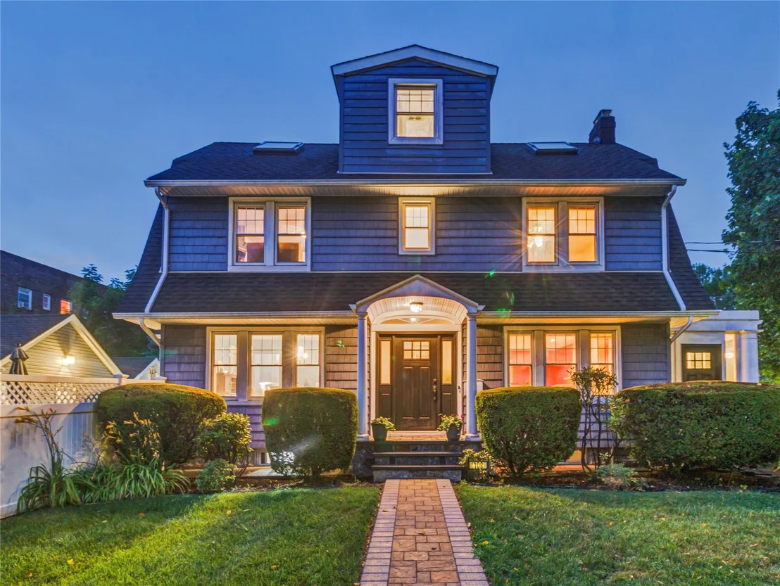 Photo of 108 Vincent Avenue