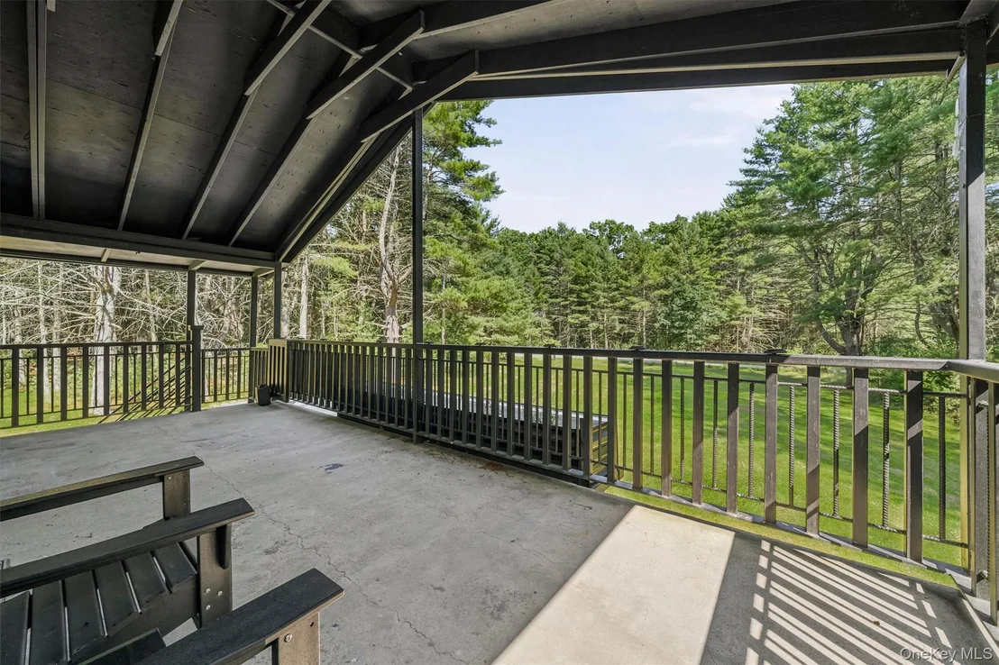 Photo of 165 Dexheimer Road
