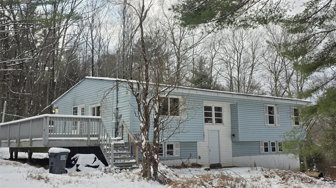 Photo of 741 Peenpack Trail