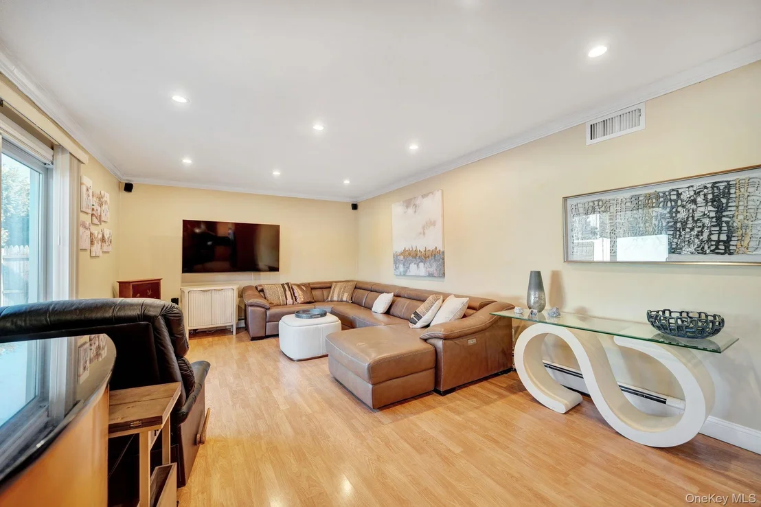 Photo of 3147 Denton Drive
