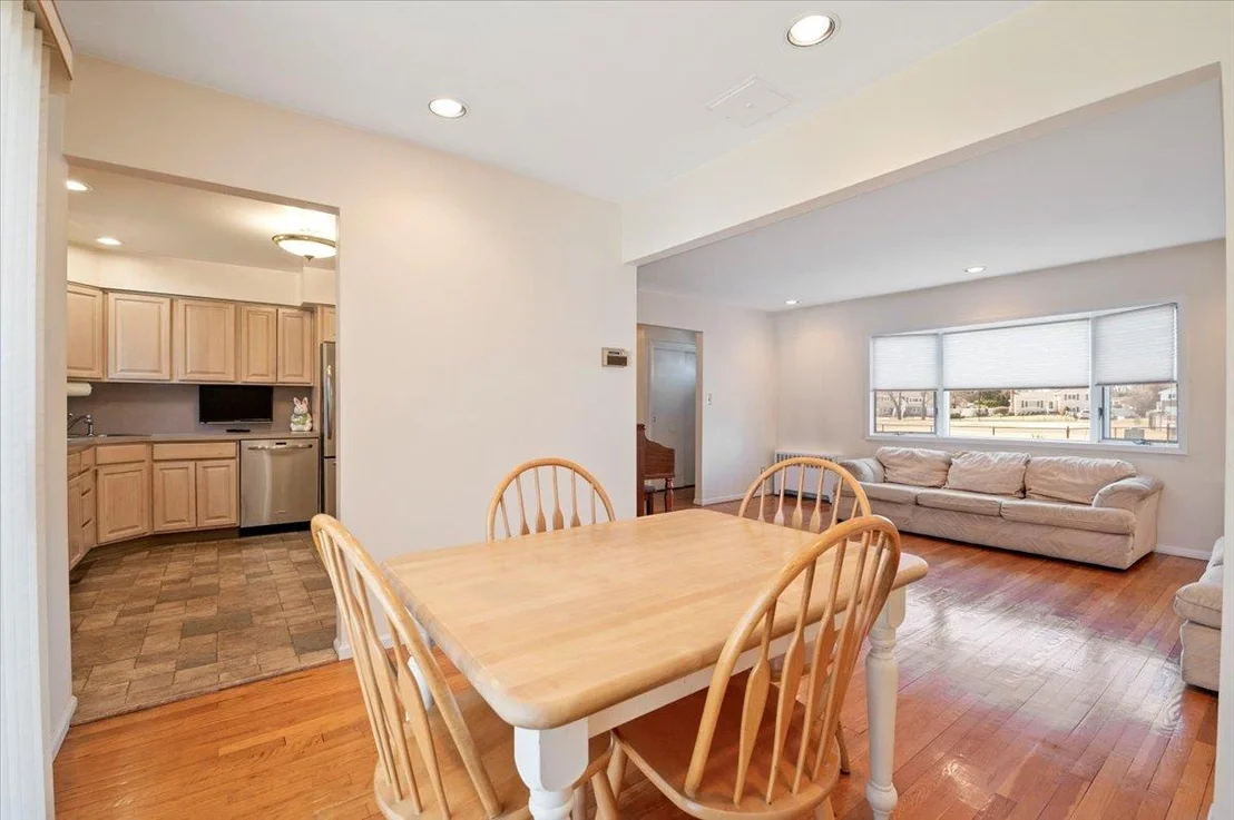 Photo of 64 Caffrey Avenue