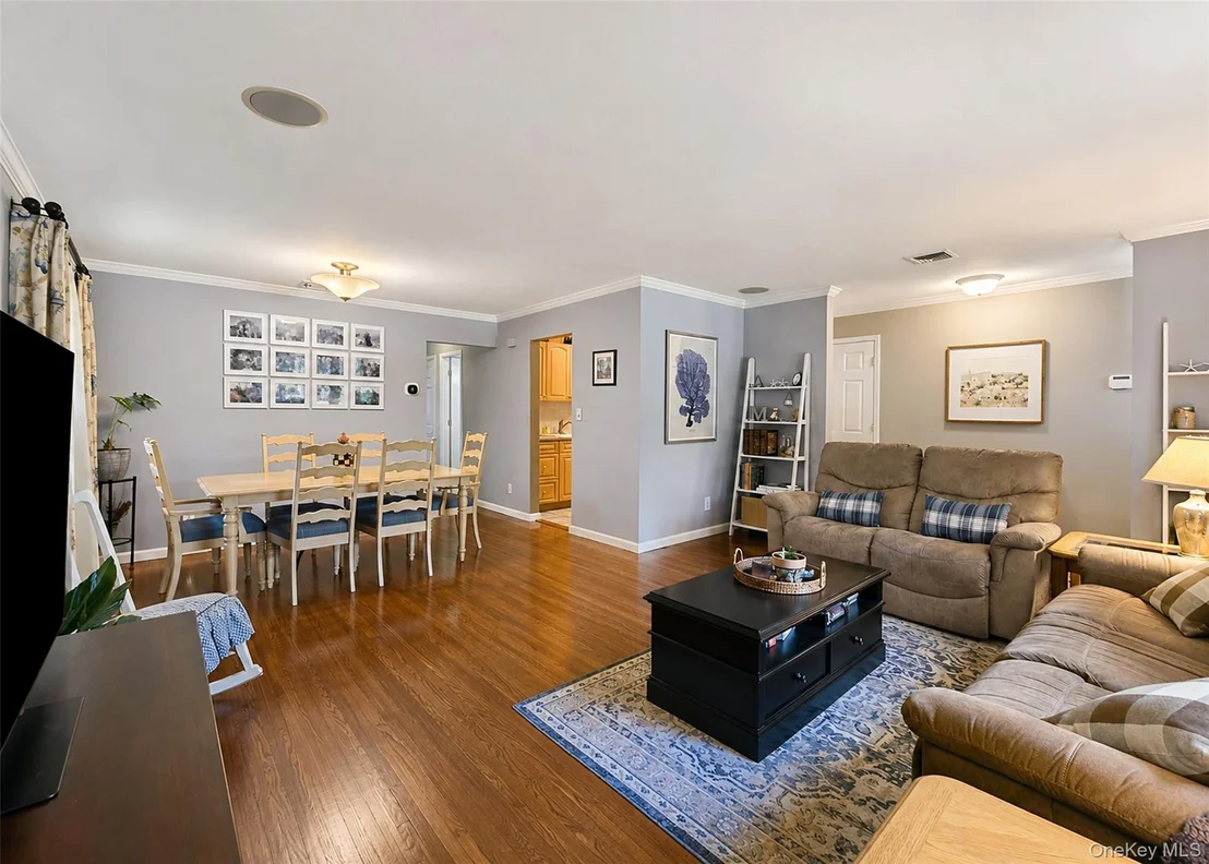 Photo of 8 Starlight Drive
