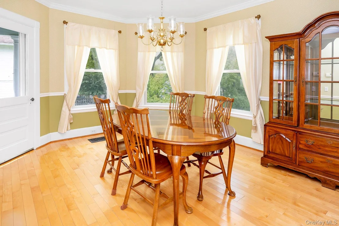 Photo of 3315 Franklin Avenue