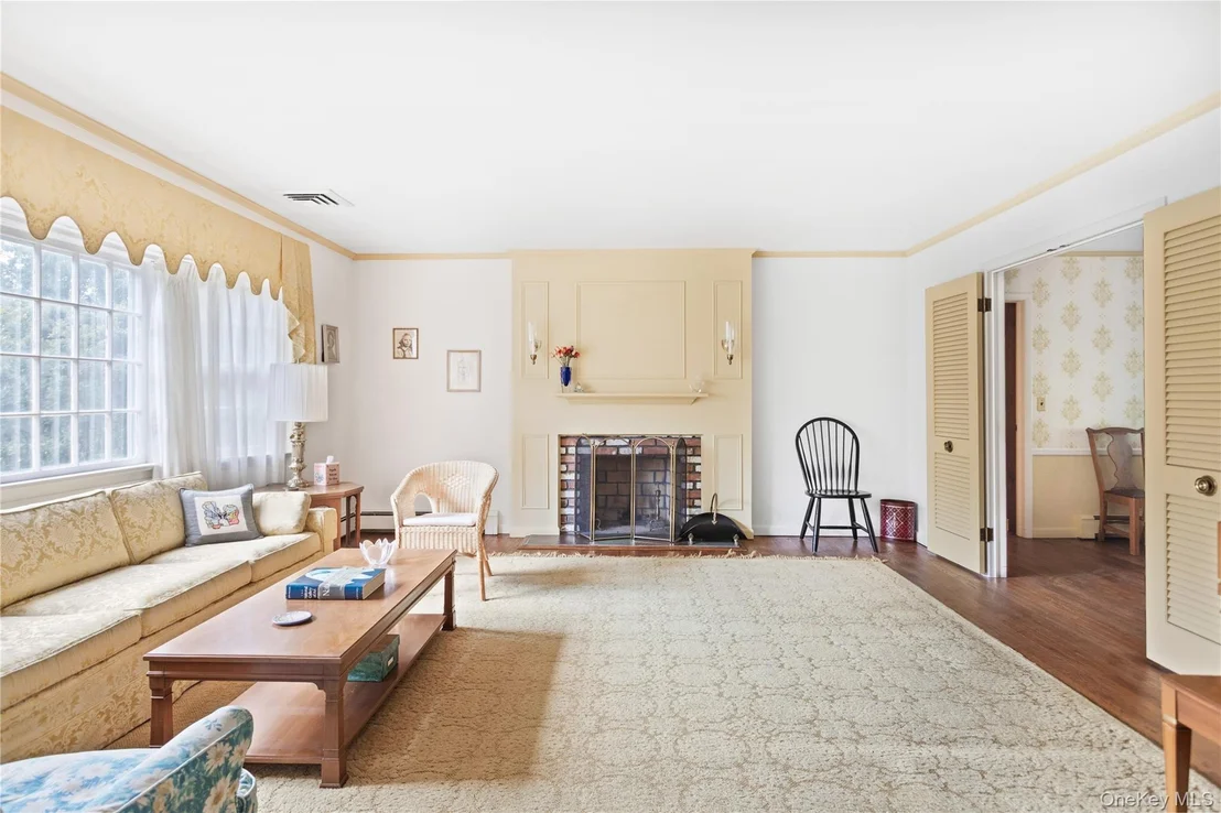 Photo of 275 Durkee Lane