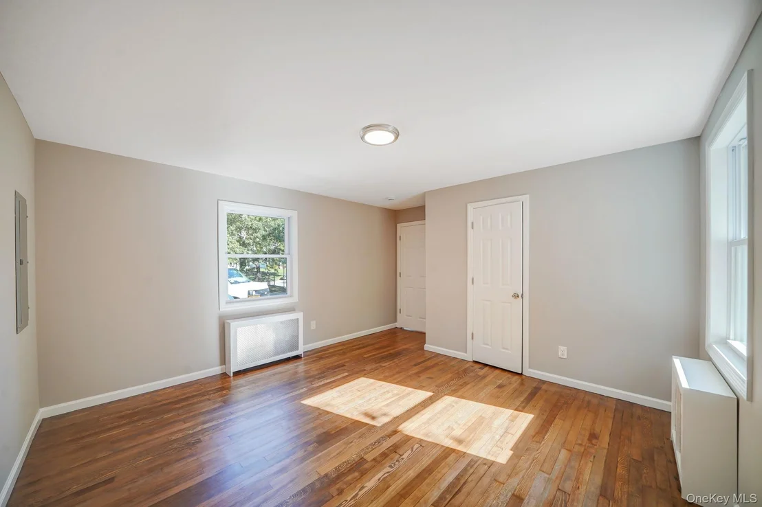 Photo of 2 Myrtle Lane