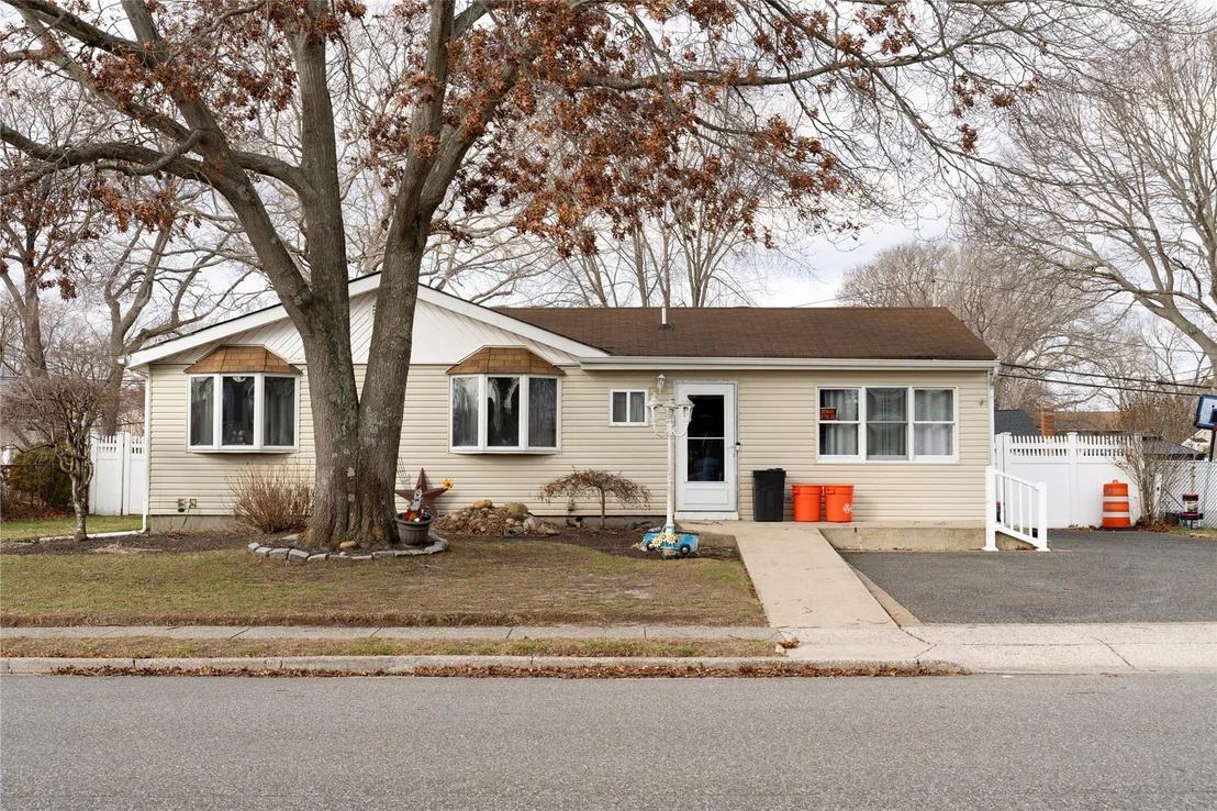 Photo of 14 Imperial Drive