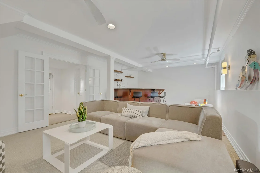 Photo of 5 Witherbee Avenue