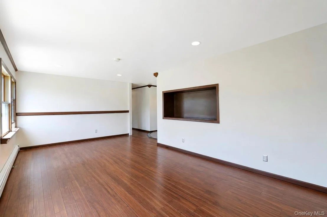 Photo of 43 harrison Drive