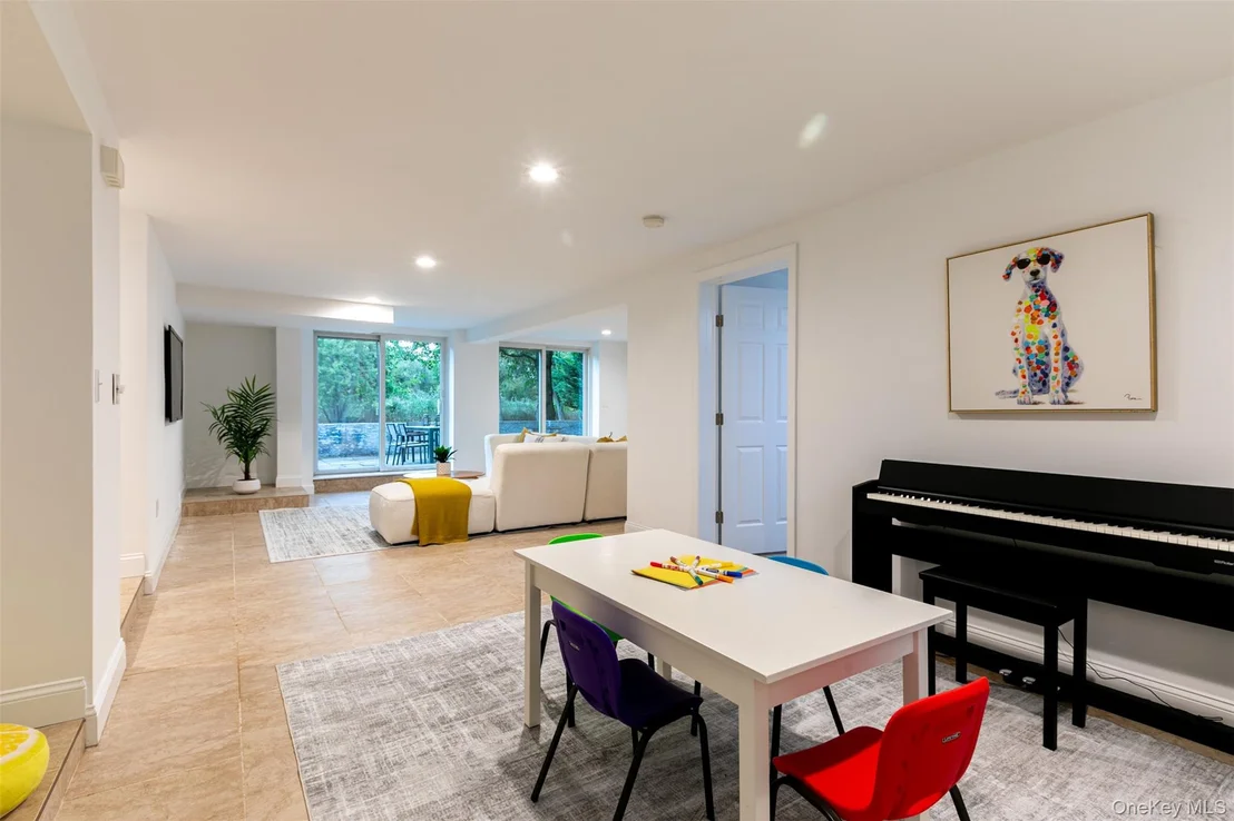 Photo of 8 Belmont Avenue