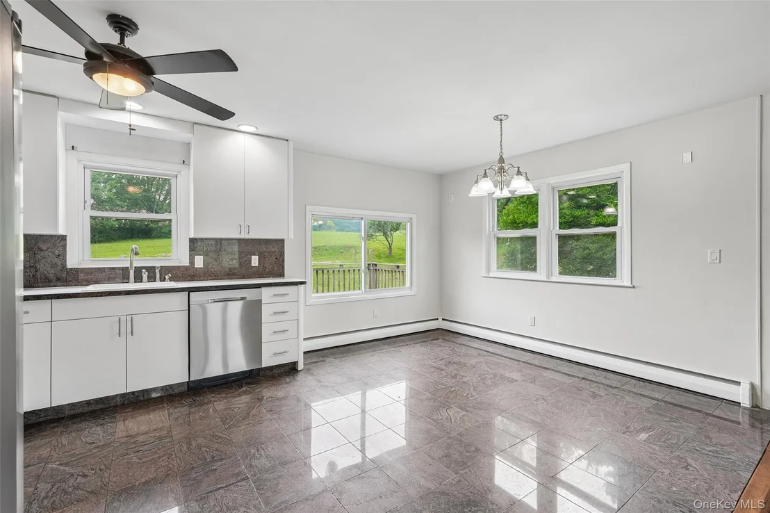 Photo of 53 W Ridge Road