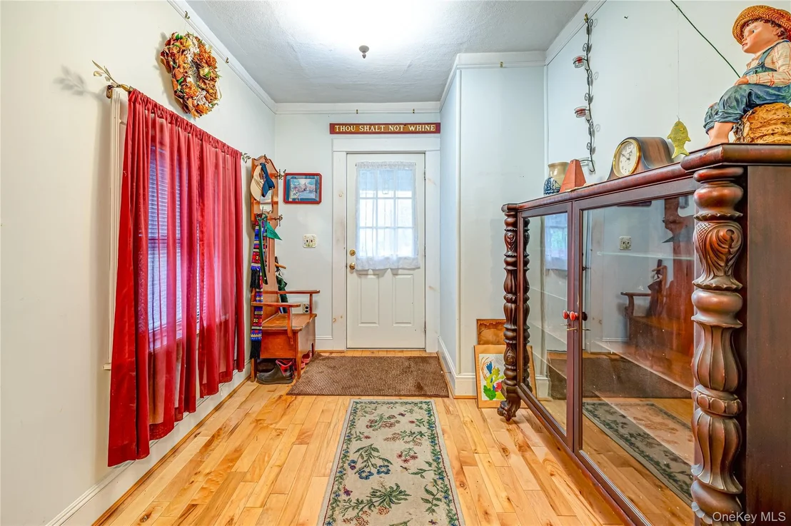 Photo of 34 Boulevard Avenue