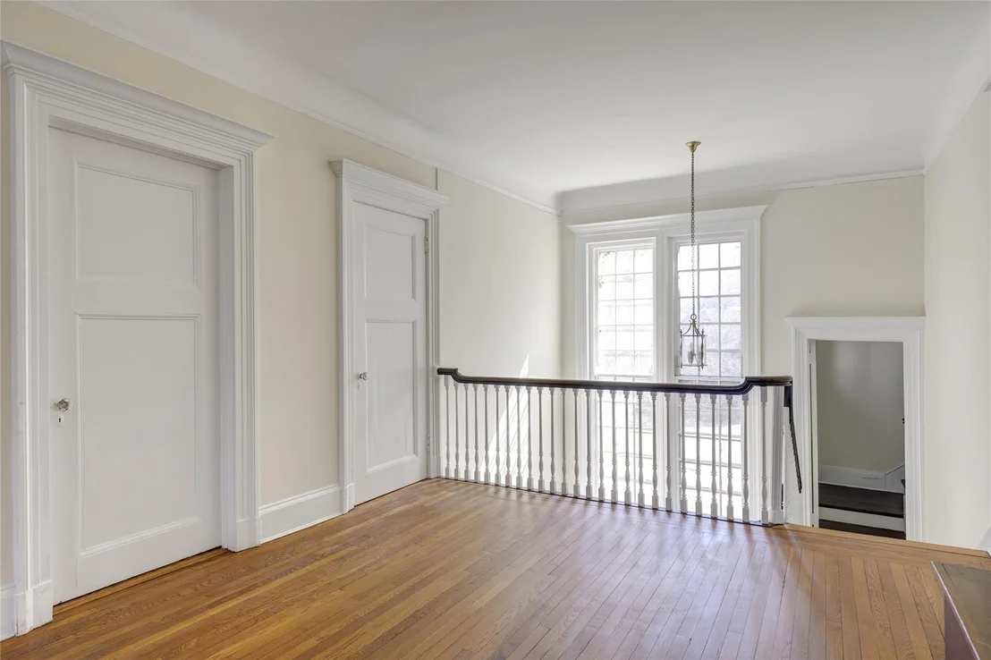 Photo of 44 North Drive