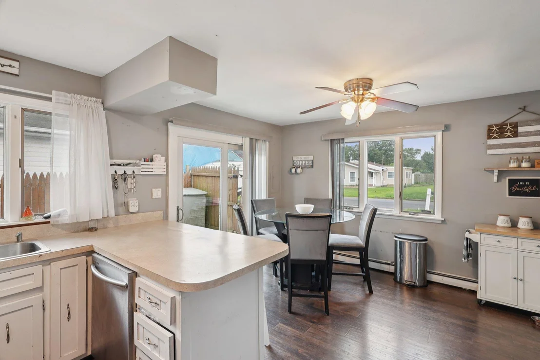 Photo of 17 Lombardy Drive