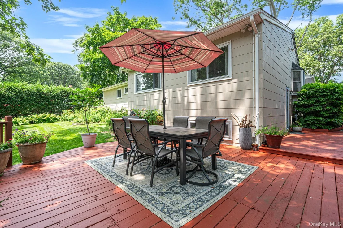 Photo of 44 Winslow Lane