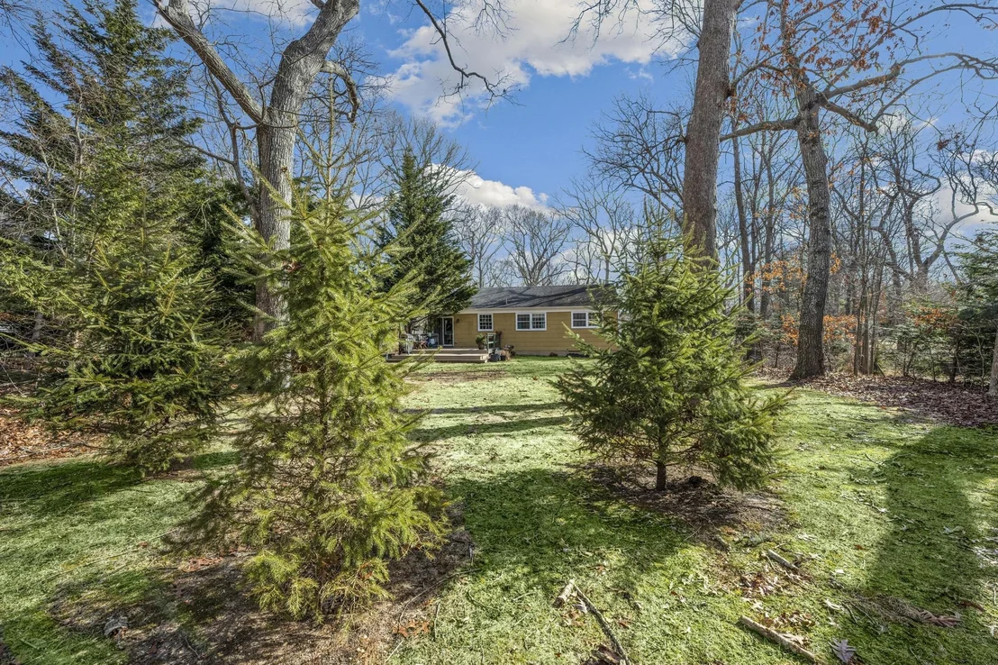 Photo of 20 Crystal Beach Blvd
