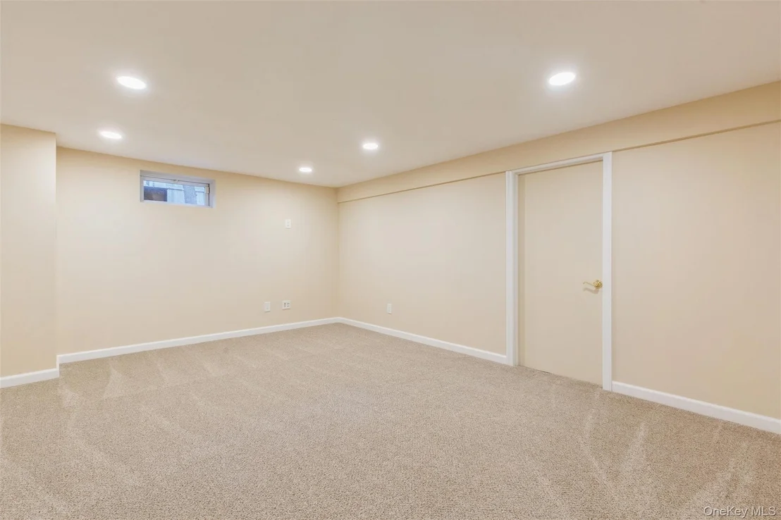 Photo of 48 River Heights Drive