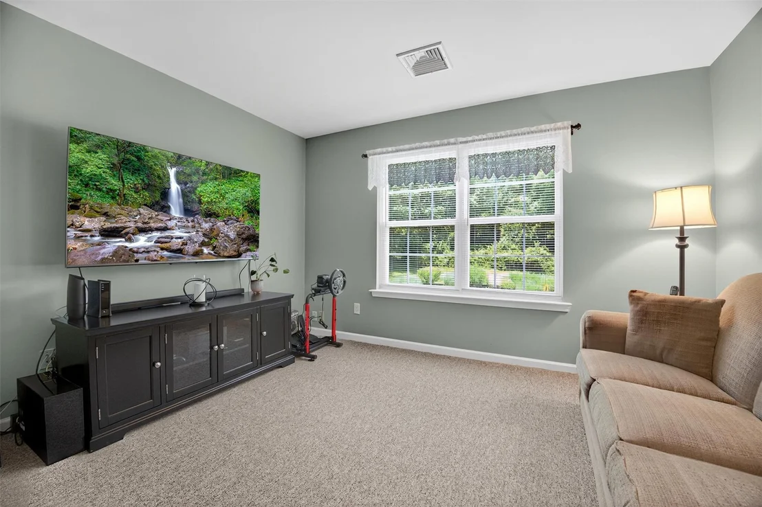 Photo of 85 Decker Drive