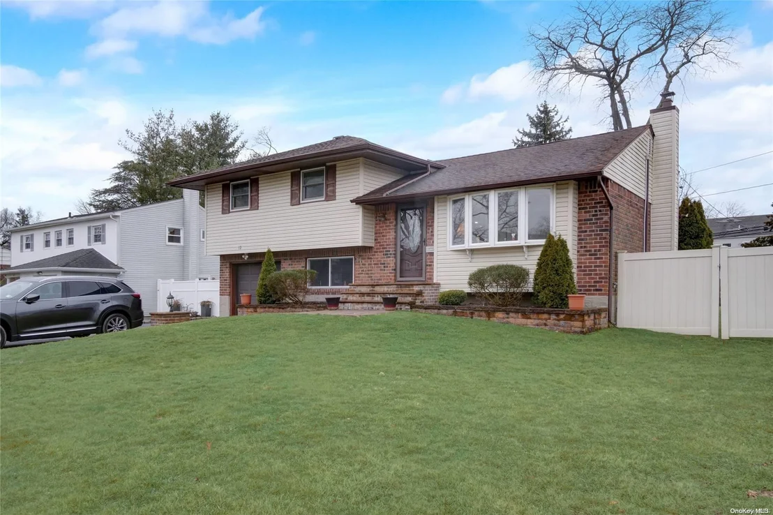 Photo of 12 Sycamore Lane