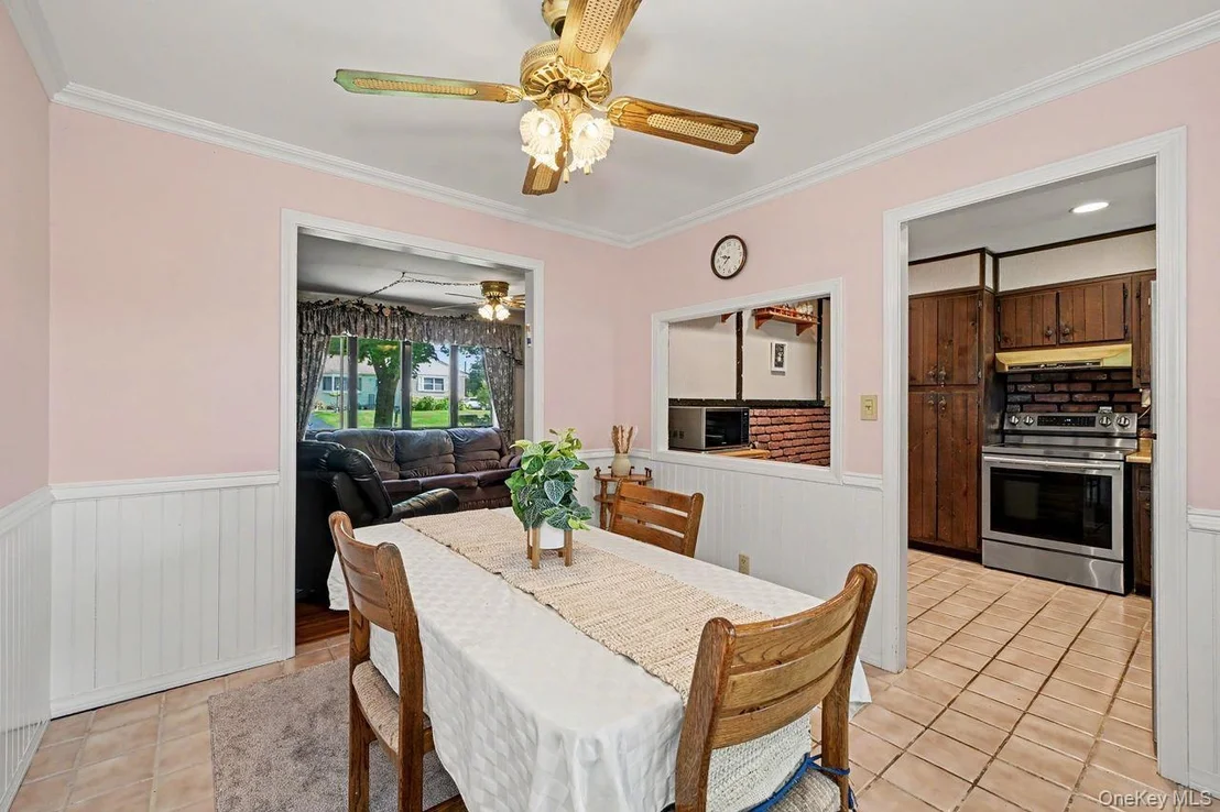 Photo of 21 Clematis Road