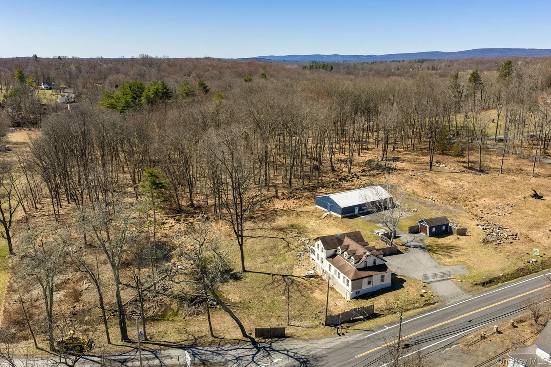 Photo of 2823 State Route 52
