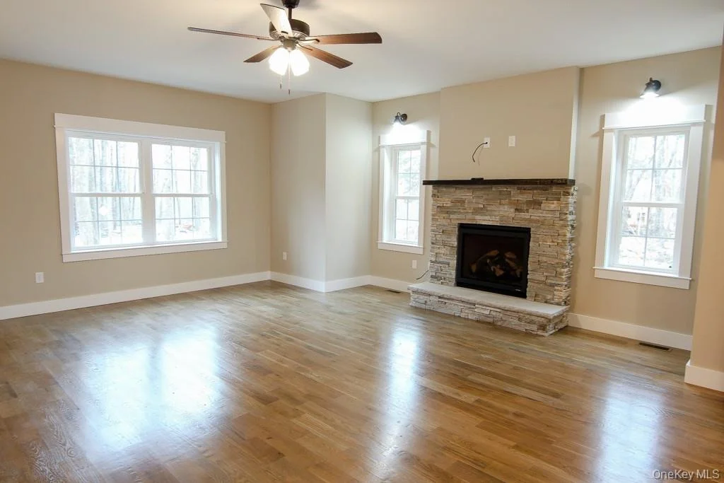 Photo of 75 Lotus Drive
