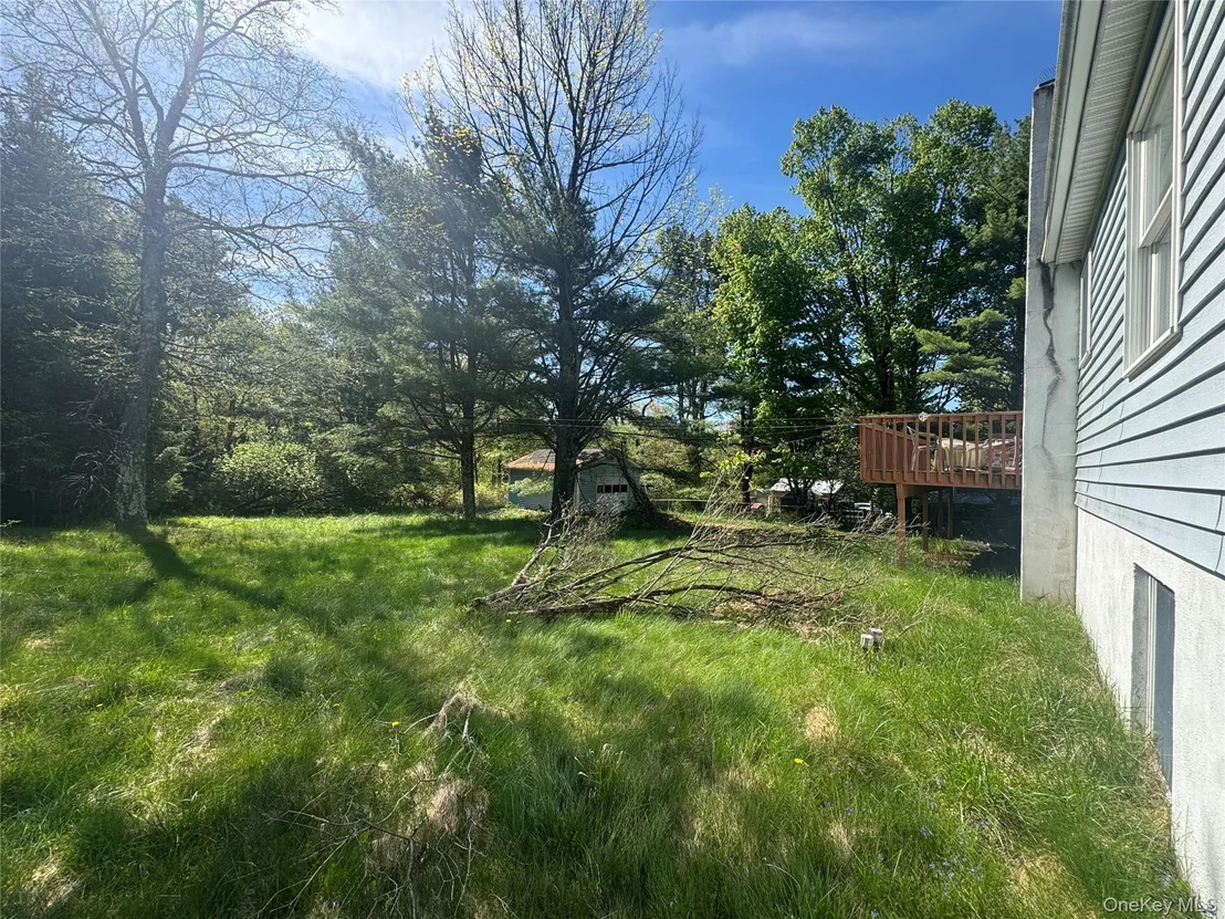 Photo of 1613 Forestburgh Road