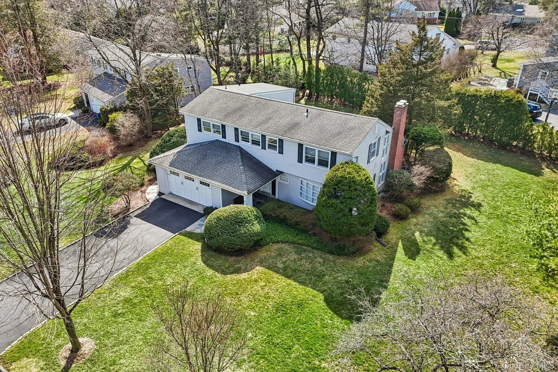 Photo of 12 Old Oak Road