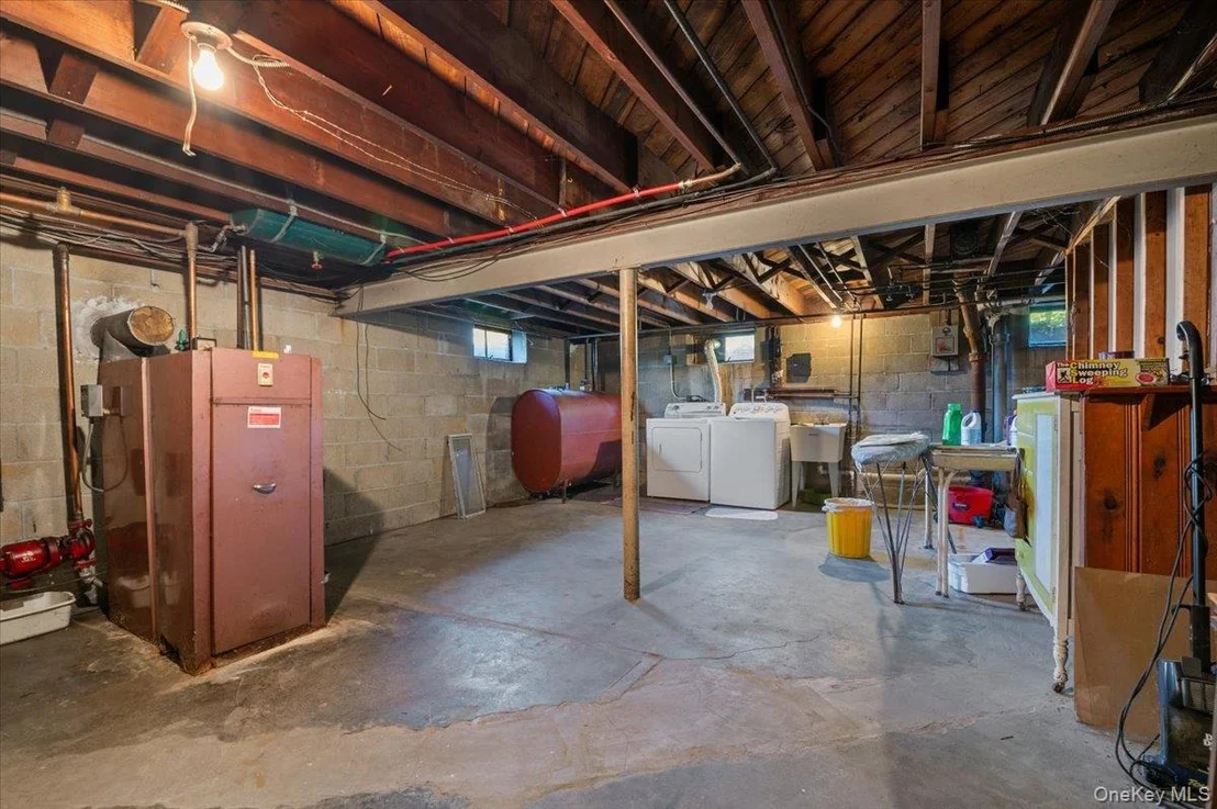 Photo of 12 Maple Avenue