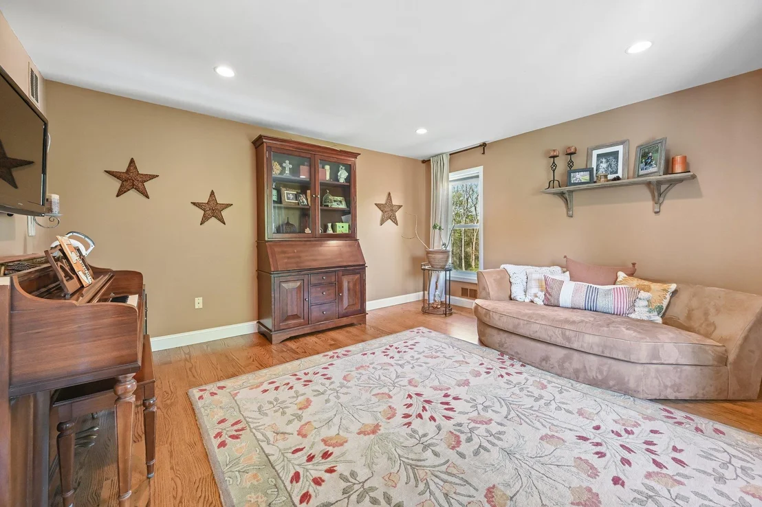 Photo of 3 Pinegrove Drive