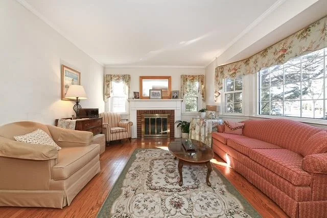 Photo of 24 Surrey Drive