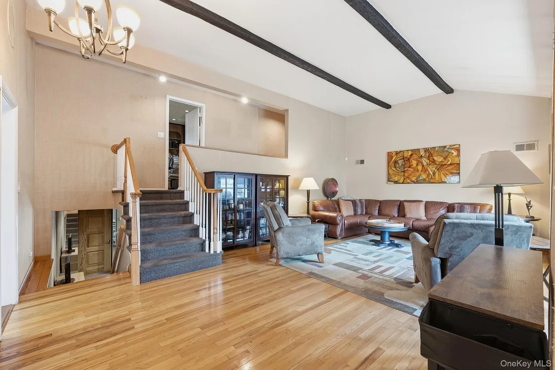 Photo of 7 Carlton Lane